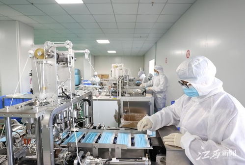 鉛山縣 開(kāi)足馬力生產(chǎn)防疫物資 圖